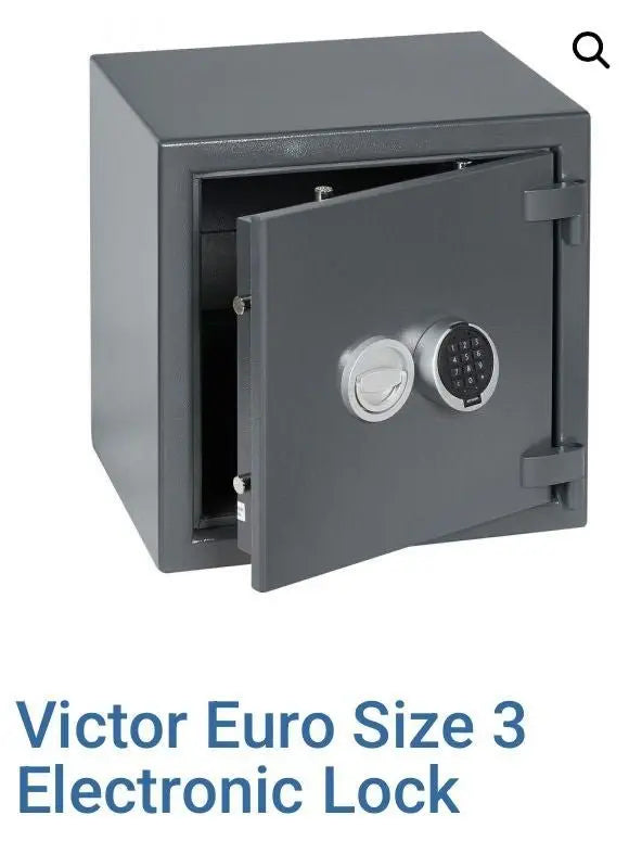 Grade One Bespoke Jewellery Safe with Eight Multifunctional Watch Winders - Bespoke Jewellery Safes