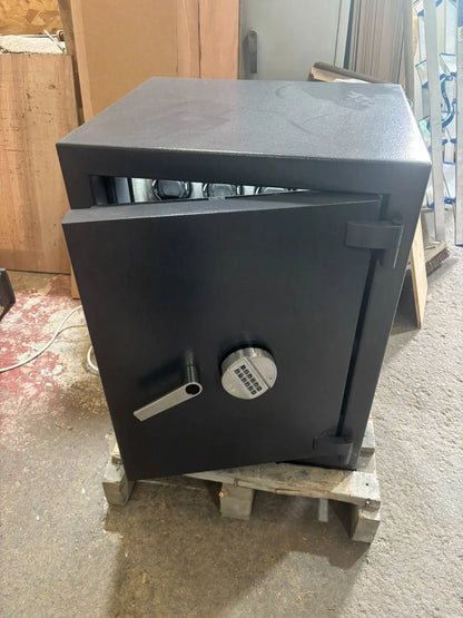 Grade 3 Size 3 Bespoke Jewellery Safe with 8 Watch Winders + 1 Drawer - Bespoke Jewellery Safes