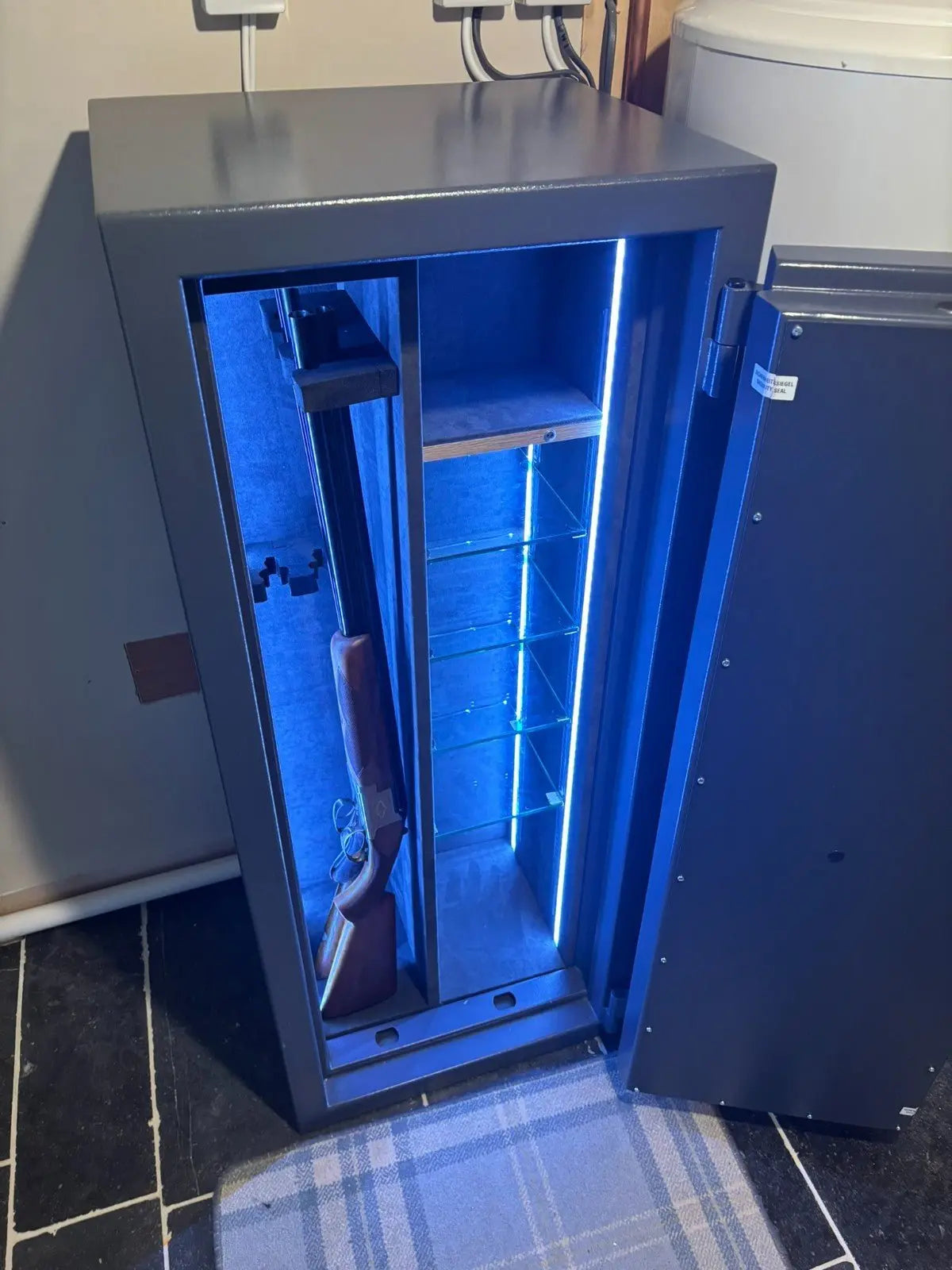 Victor Grade 2 Bespoke Gun Safe with Glass shelves, holds up to three guns. - Bespoke Jewellery Safes